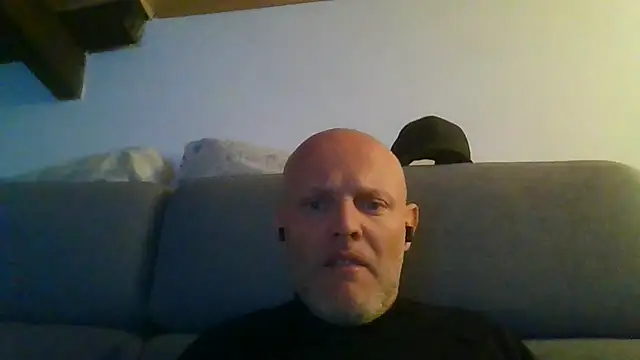 davigochi77bcn online show from 4, 12, 2025