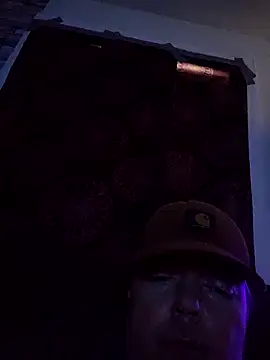 Hotredheadandtoungelasher online show from 16, 2, 2026