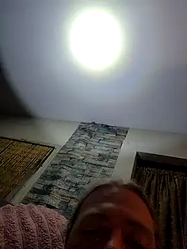 Hotredheadandtoungelasher online show from 6, 11, 2025