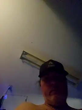 Hotredheadandtoungelasher online show from 15, 11, 2025