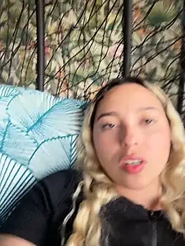 Irisweet  online show from 6, 3, 2026