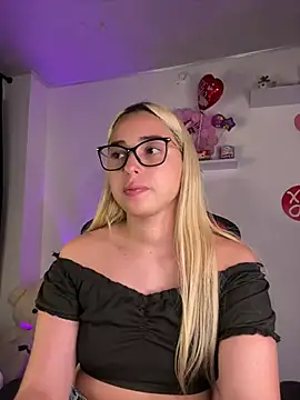Irisweet  online show from 19, 2, 2025