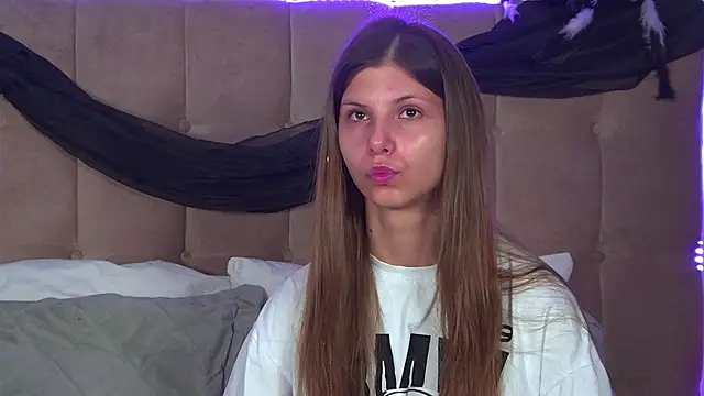 AudreyBarlow online show from 2, 11, 2025