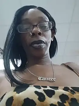 Snapshot of Jasmine_FullsShine chatting on 6, 7, 2026 Jasmine FullsShine online show from 6, 7, 2026