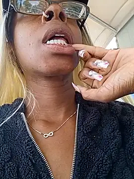 Jasmine FullsShine online show from 11, 4, 2026