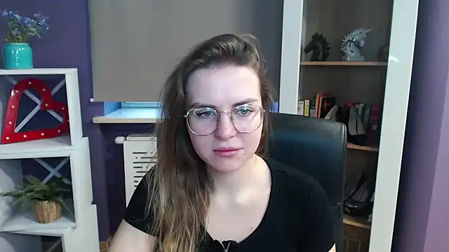 Zoey Erotic online show from 21, 2, 2025