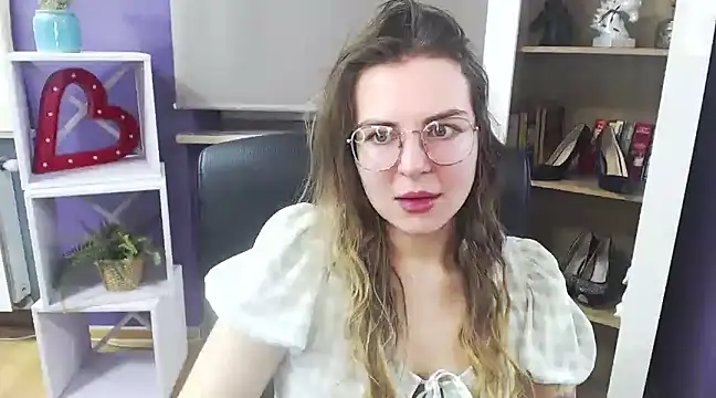 Zoey Erotic online show from 6, 2, 2025