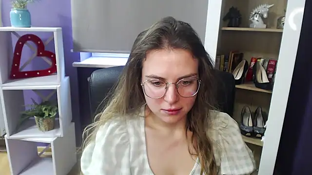 Zoey Erotic online show from 18, 2, 2025