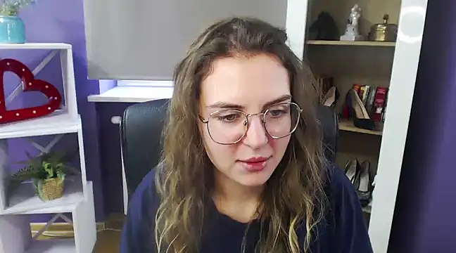 Zoey Erotic online show from 31, 1, 2025