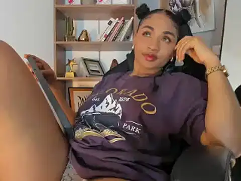 sophia18- online show from 23, 12, 2024