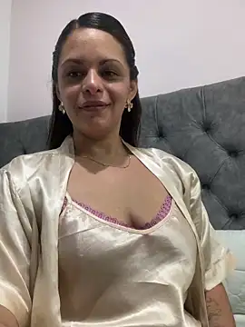 Snapshot of Kataliina chatting on 8, 3, 2025 Kataliina online show from 8, 3, 2025