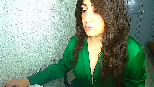 naughty sarahh online show from 16, 10, 2025