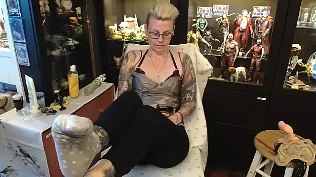 MaryG online show from 26, 1, 2025