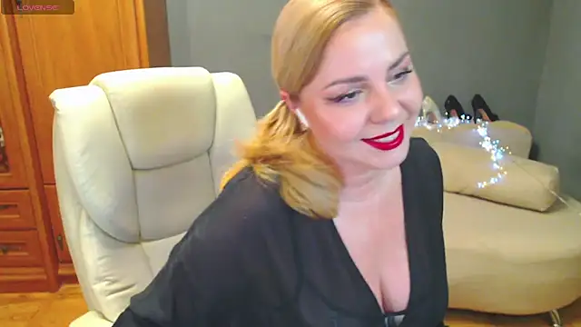 Snapshot of Cute_sun chatting on 25, 9, 2025 Cute sun online show from 25, 9, 2025