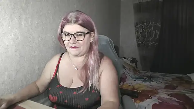 Snapshot of Diana_49 chatting on 10, 7, 2026 Diana 49 online show from 10, 7, 2026