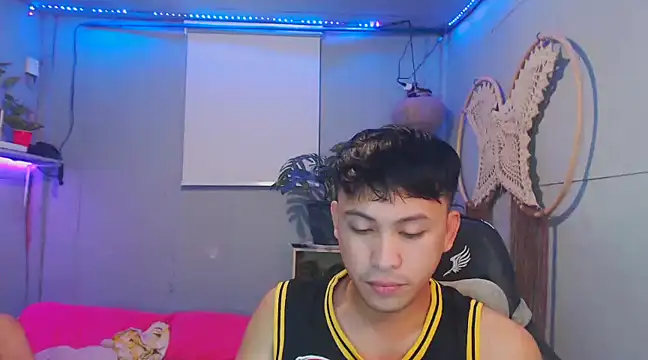 Snapshot of princeJayX chatting on 12, 2, 2025 princeJayX online show from 12, 2, 2025