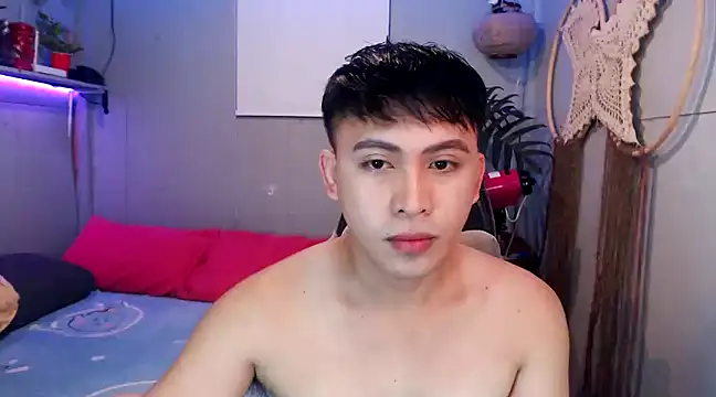 Snapshot of princeJayX chatting on 13, 2, 2025 princeJayX online show from 13, 2, 2025
