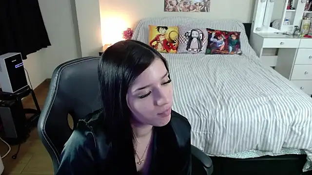 Snapshot of kittykat18x chatting on 7, 6, 2026 kittykat18x online show from 7, 6, 2026
