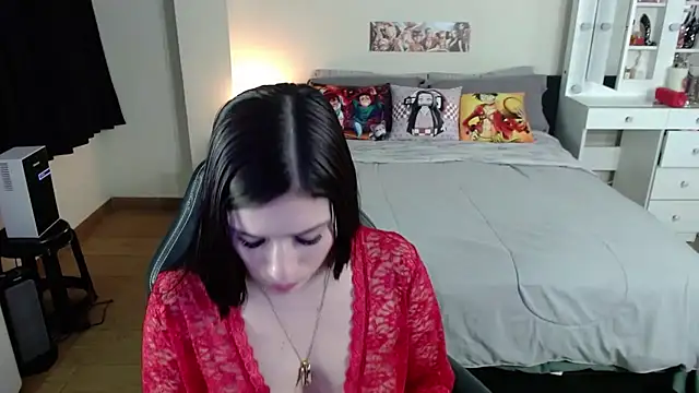 Snapshot of kittykat18x chatting on 19, 6, 2026 kittykat18x online show from 19, 6, 2026