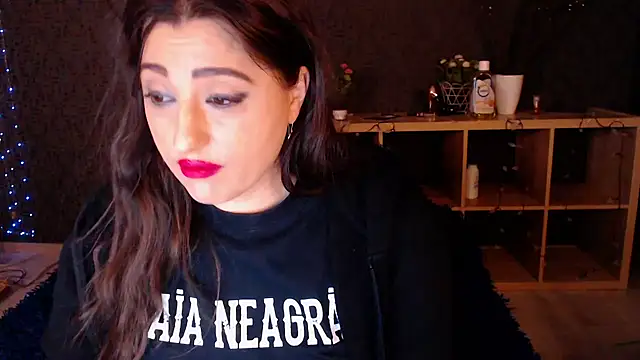 RebeccaStone online show from 5, 2, 2025