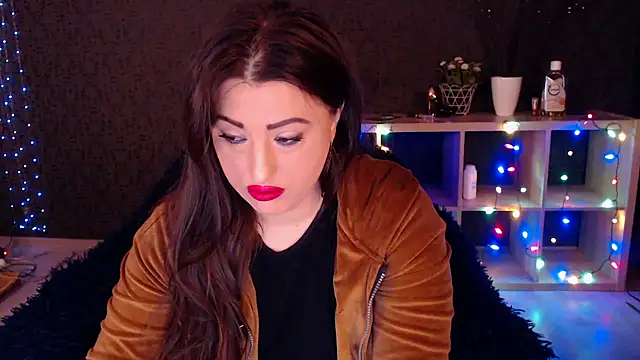 RebeccaStone online show from 25, 1, 2025