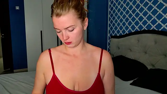 Busty Redhead online show from 7, 6, 2026