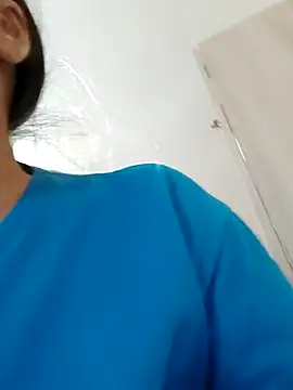 Zulfiya Bruce online show from 15, 11, 2025