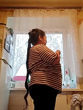 Zulfiya Bruce online show from 13, 4, 2026