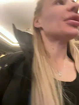 Snapshot of Roshana16 chatting on 9, 2, 2026 Roshana16 online show from 9, 2, 2026