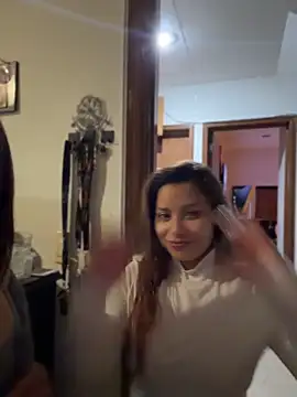Snapshot of 3littleschoolteens chatting on 18, 6, 2026 3littleschoolteens online show from 18, 6, 2026