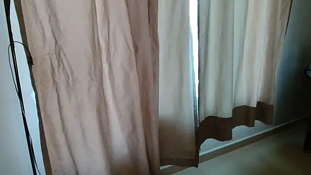 3littleschoolteens online show from 8, 5, 2026