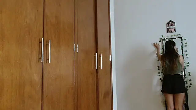 3littleschoolteens online show from 16, 1, 2026