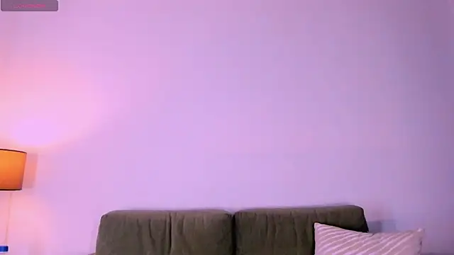 ISABELLASSMITH online show from 18, 2, 2025
