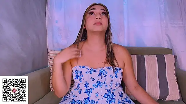 ISABELLASSMITH online show from 23, 9, 2025