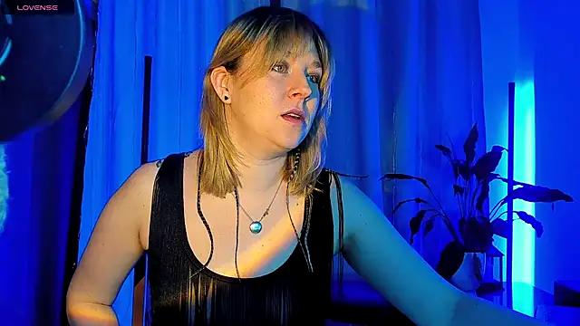 Snapshot of 5_in_one chatting on 10, 1, 2026 5 in one online show from 10, 1, 2026