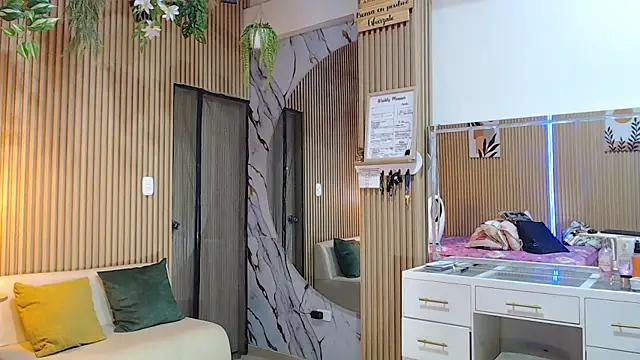 deepieredandwett online show from 20, 4, 2026