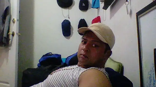 Snapshot of CleanGrey chatting on 31, 3, 2026 CleanGrey online show from 31, 3, 2026