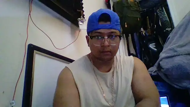 Snapshot of CleanGrey chatting on 4, 5, 2026 CleanGrey online show from 4, 5, 2026