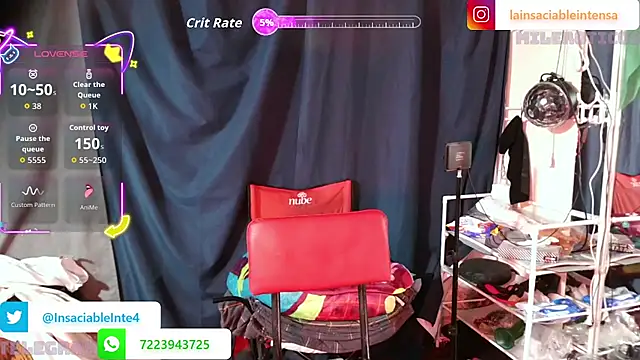 LaInsaciableIntensa online show from 22, 10, 2025