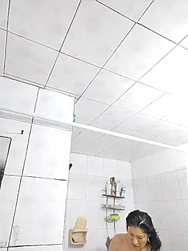 LaInsaciableIntensa online show from 20, 10, 2025