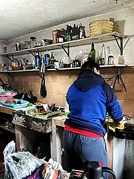 LaInsaciableIntensa online show from 15, 1, 2026