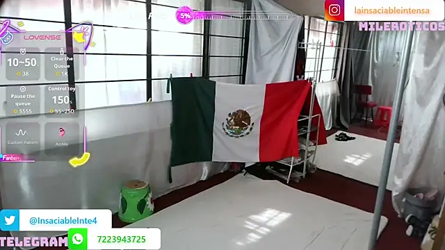 LaInsaciableIntensa online show from 23, 11, 2025