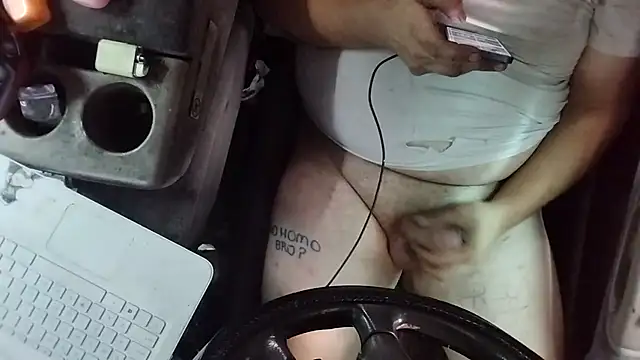 fuckineverett online show from 21, 9, 2025