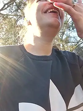 Keli Jessi online show from 13, 3, 2026