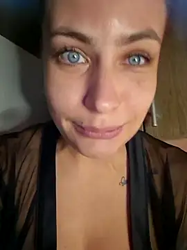 Keli Jessi online show from 12, 1, 2026