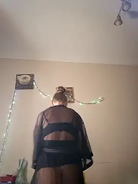 Keli Jessi online show from 5, 2, 2026