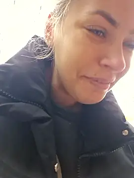 Keli Jessi online show from 9, 10, 2025