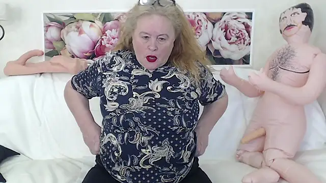 FlaviaSquirts online show from 21, 3, 2026