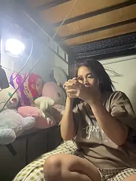 pinay4uwithagoodheart online show from 12, 3, 2026