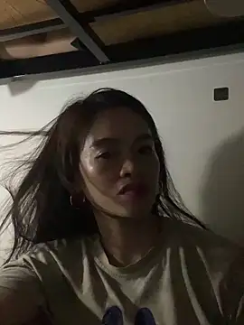 pinay4uwithagoodheart online show from 11, 4, 2026